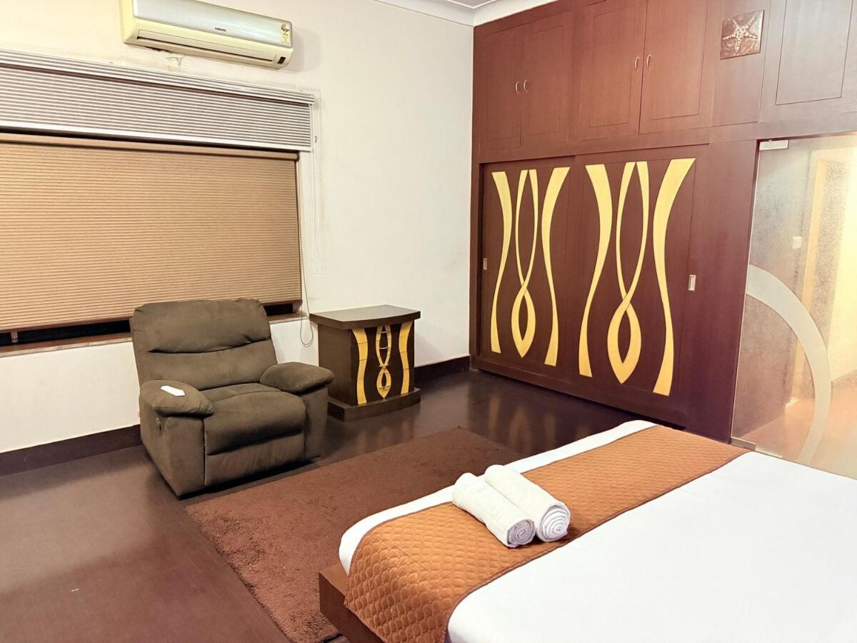 Palm Mansion By Palm Leisure Stays Dzsaipur Kültér fotó