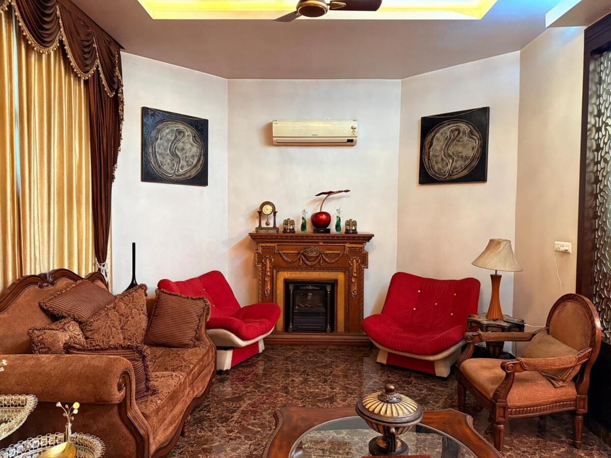 Palm Mansion By Palm Leisure Stays Dzsaipur Kültér fotó