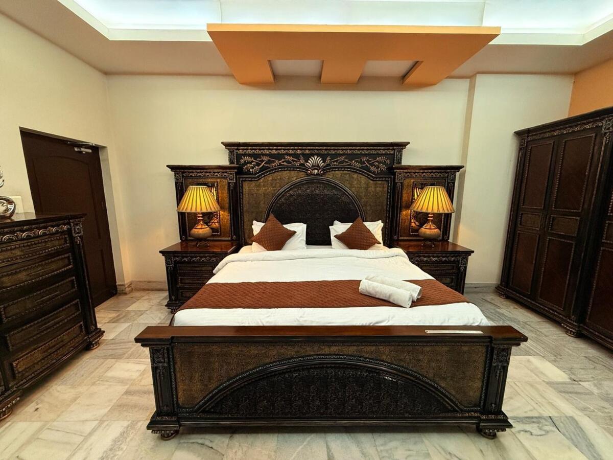 Palm Mansion By Palm Leisure Stays Dzsaipur Kültér fotó